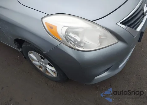 2012 Nissan Versa 1.6 Sl z USA, uszkodzony, nr VIN 3N1CN7AP3CL848905